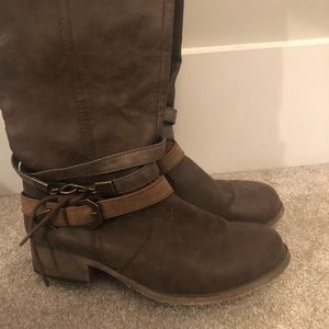 Altar’d State Boots